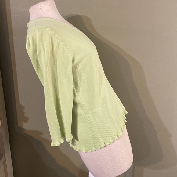 Lime green sweater - Picture 3 of 5